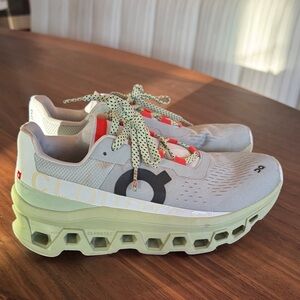On Running Cloud monster tennis shoes